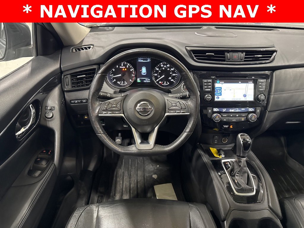 Used 2017 Nissan Rogue SL w/ SL Premium Package image 2