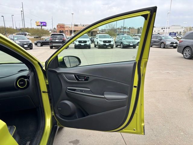 Used 2020 Hyundai Kona Limited image 23