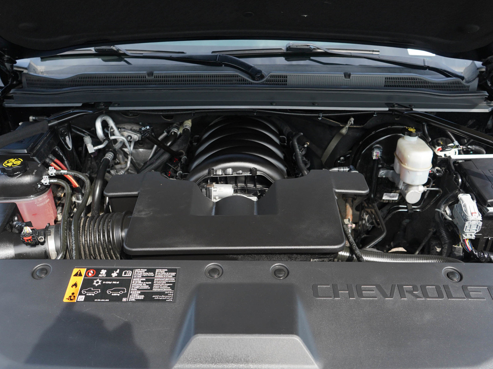 Used 2019 Chevrolet Tahoe LT w/ RST Edition AWD/4WD image 34