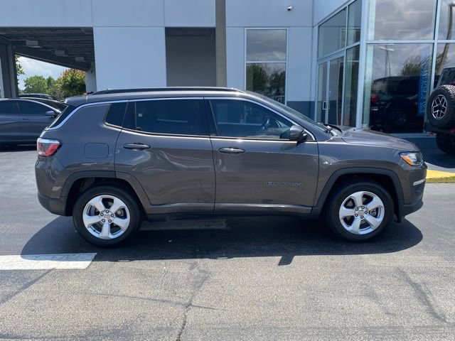 Used 2020 Jeep Compass Latitude FWD image 11