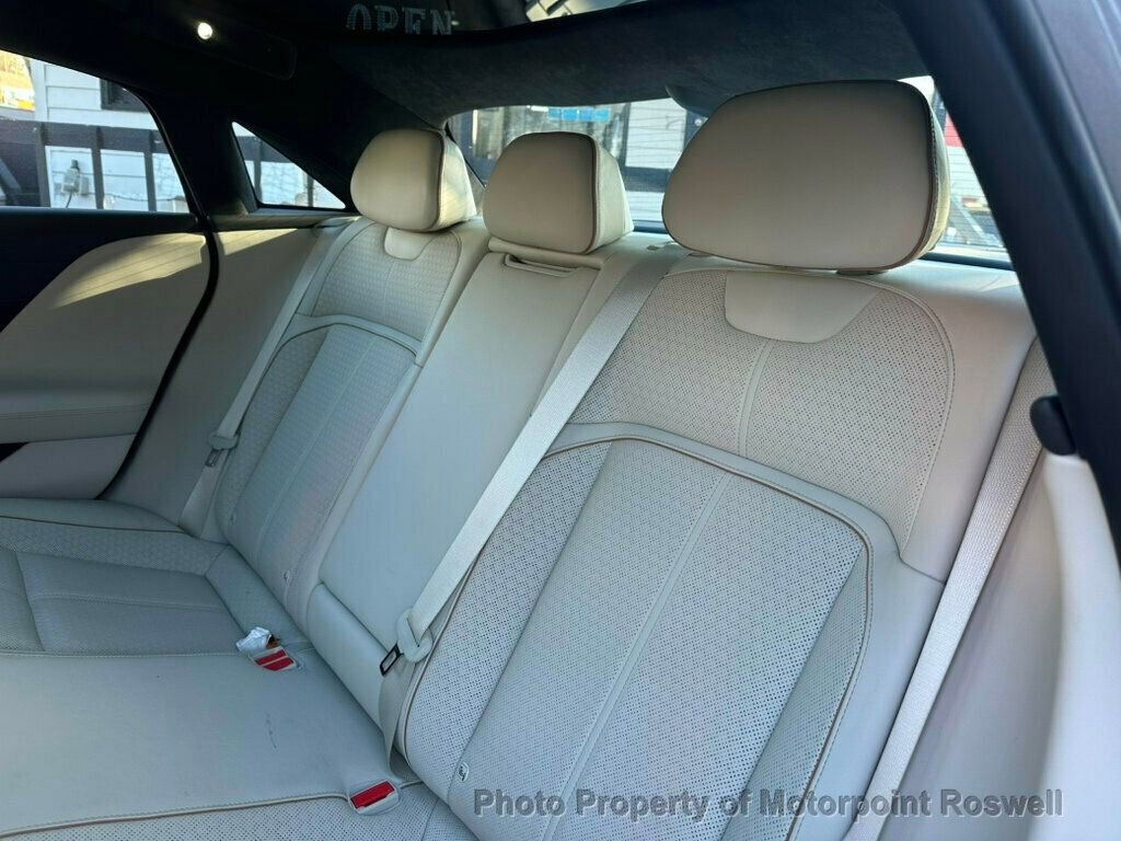 Used 2023 Lucid Air Grand Touring image 14