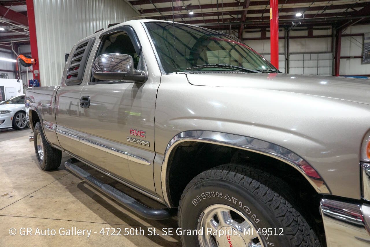Used 2001 GMC Sierra 1500 4x4 Extended Cab w/ SLT Marketing Option Pkg image 32