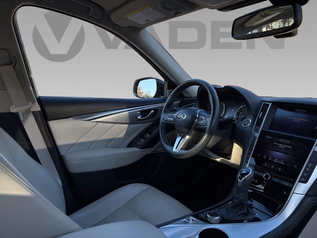 Used 2022 INFINITI Q50 Luxe w/ Cargo Package image 9