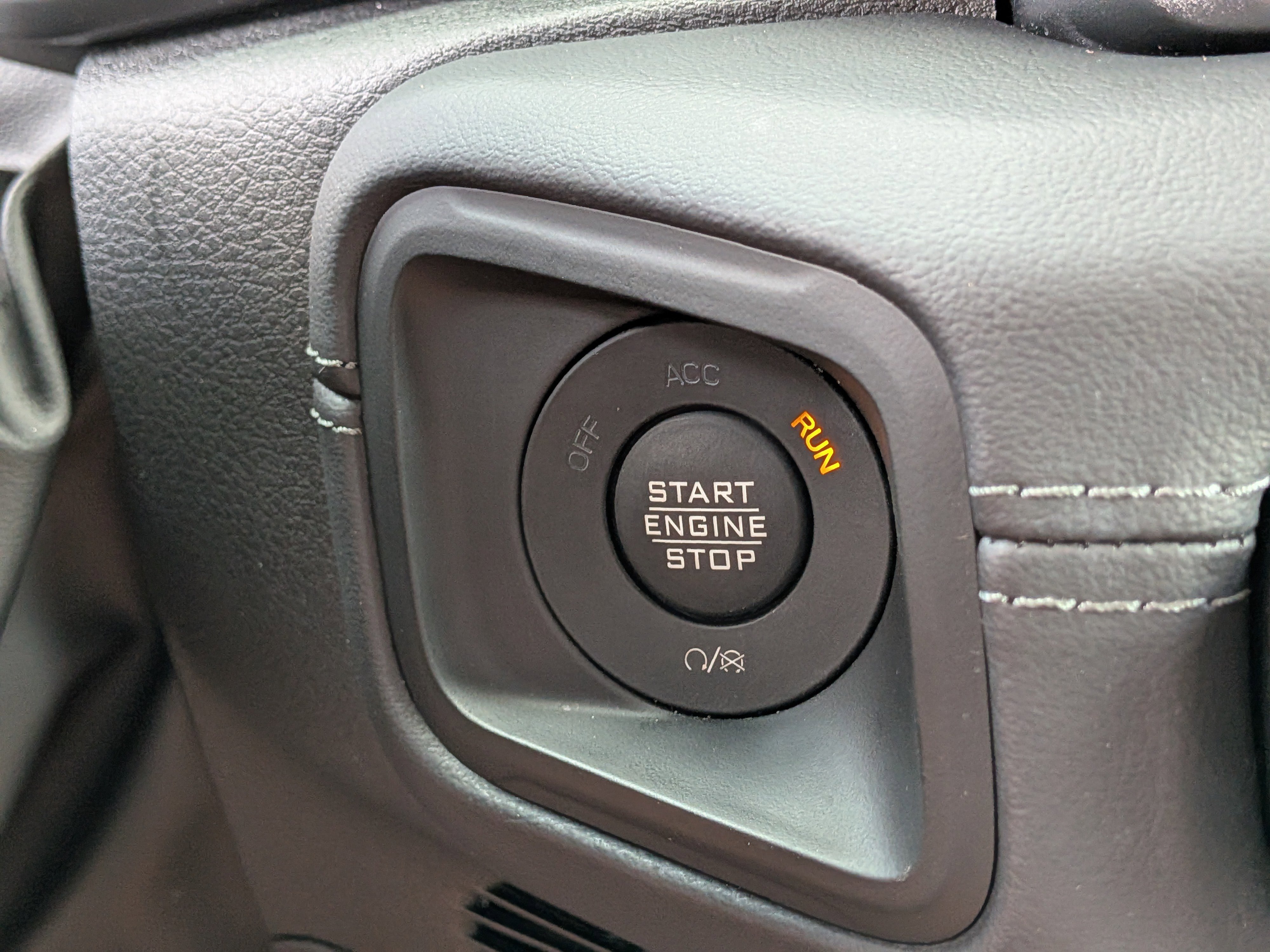 Used 2025 Jeep Wrangler Unlimited Rubicon 4xe w/ Safety Group image 29