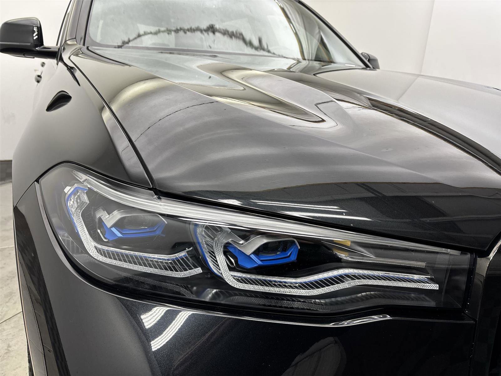 Used 2021 BMW X7 M50i AWD/4WD image 18