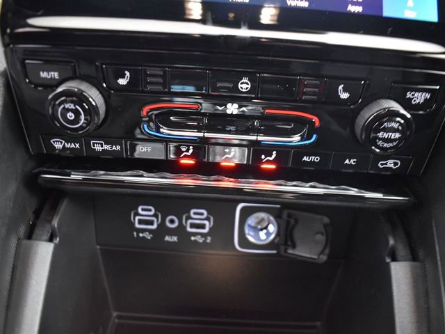 New 2025 Jeep Grand Cherokee Limited w/ Black Appearance Package image 26