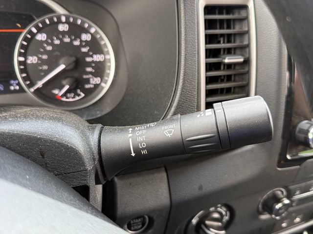 Certified 2024 Nissan Frontier SV image 25