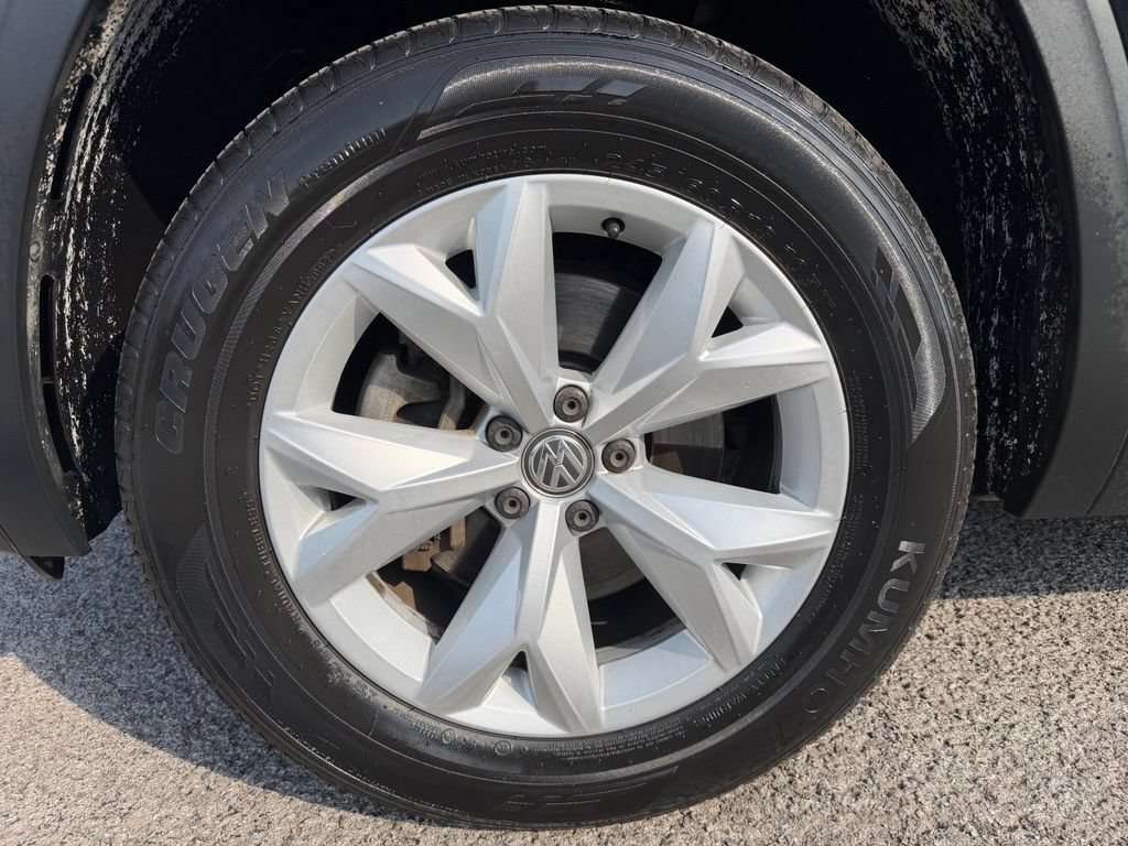 Used 2018 Volkswagen Atlas SEL AWD/4WD image 11