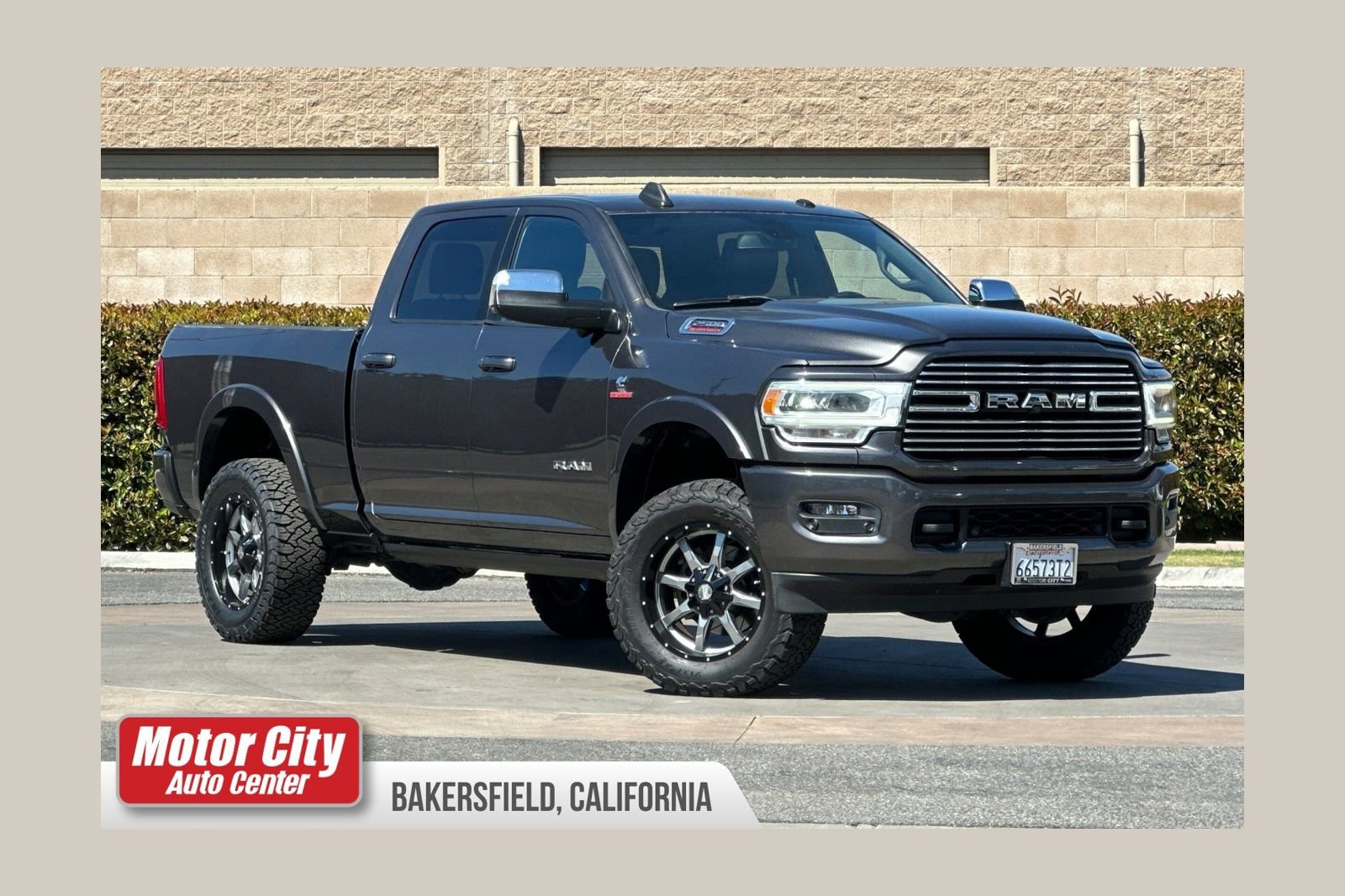 Used 2019 RAM 2500 Laramie image 1
