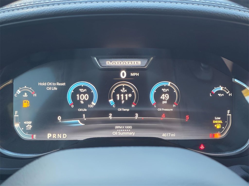 Used 2025 RAM 3500 Laramie image 27