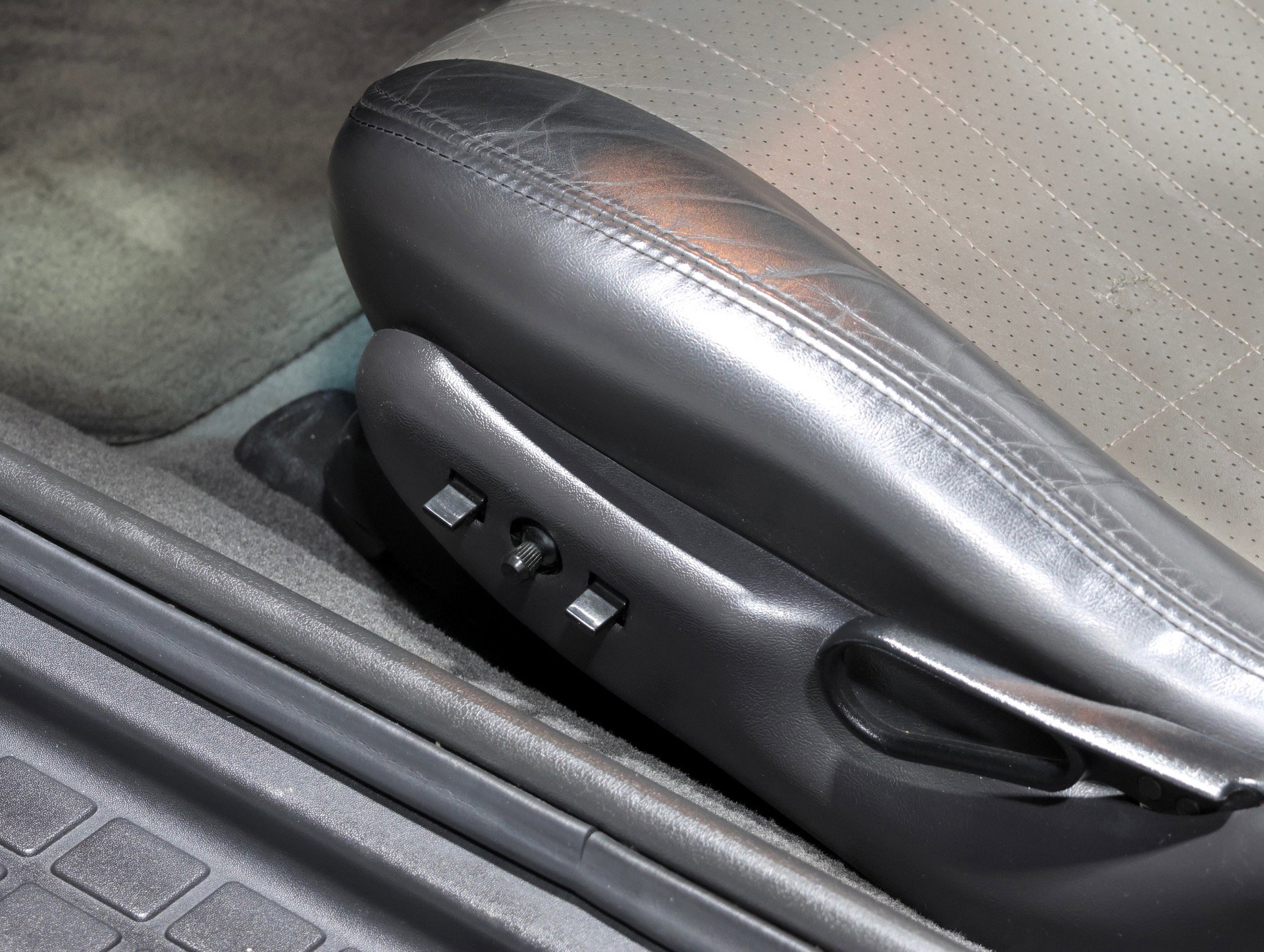 Used 2002 Chevrolet Camaro Z28 w/ SS Performance/Appearance Pkg RWD image 77