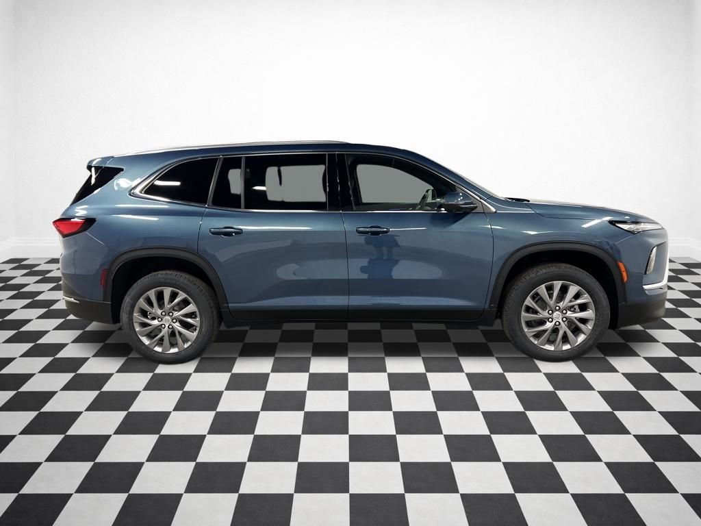 New 2026 Buick Enclave Preferred image 2