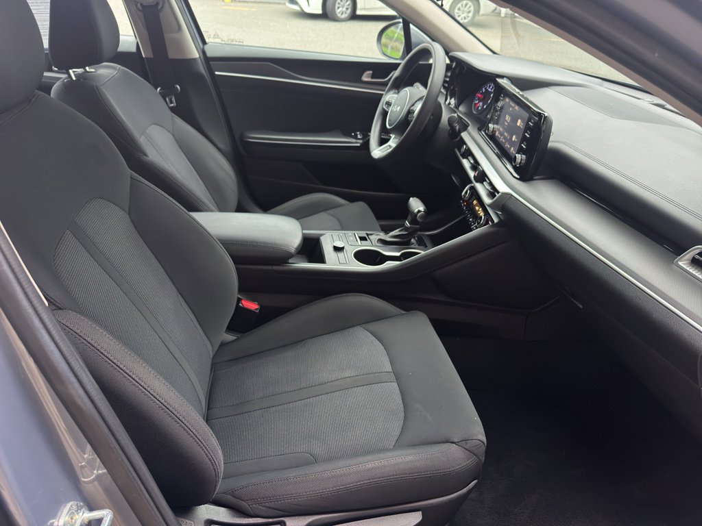 Used 2022 Kia K5 LXS image 18