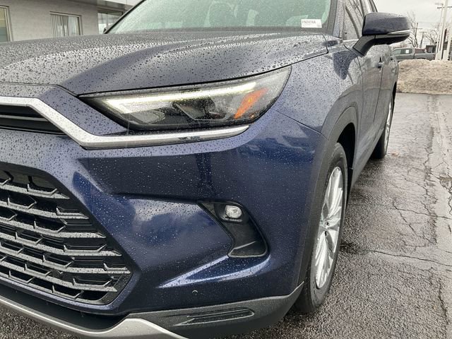 Used 2024 Toyota Grand Highlander Platinum image 36