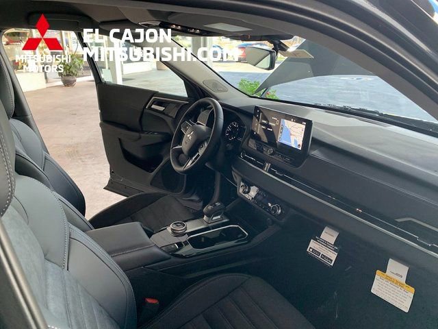 New 2026 Mitsubishi Outlander SE AWD/4WD image 23