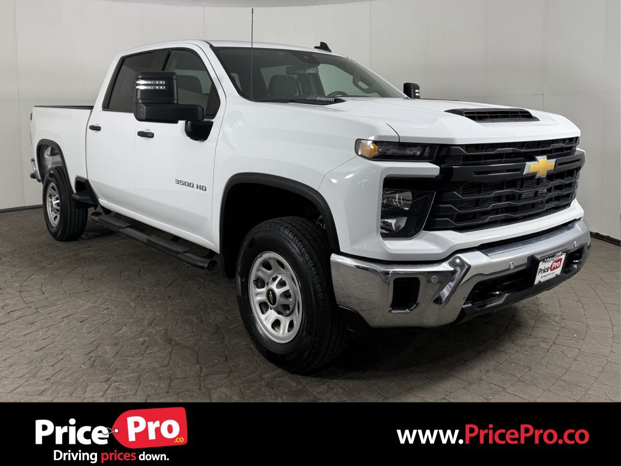 Used 2025 Chevrolet Silverado 3500 W/T w/ WT/CX Safety Package AWD/4WD image 1