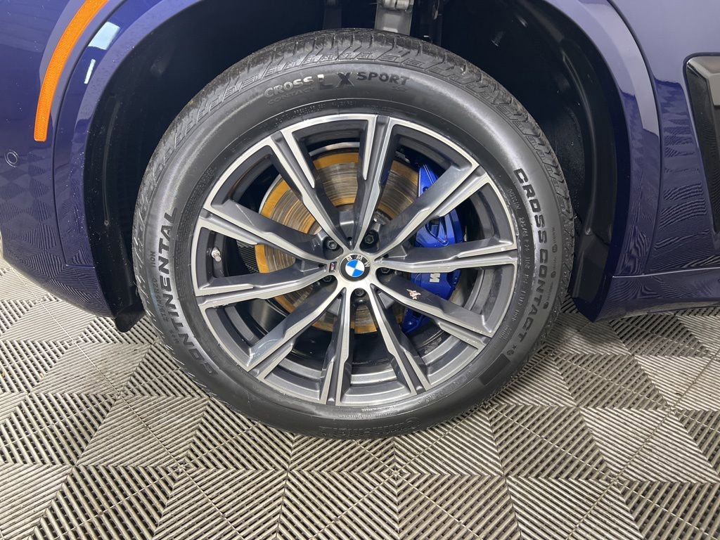 Certified 2024 BMW X5 xDrive40i w/ M Sport Package image 17