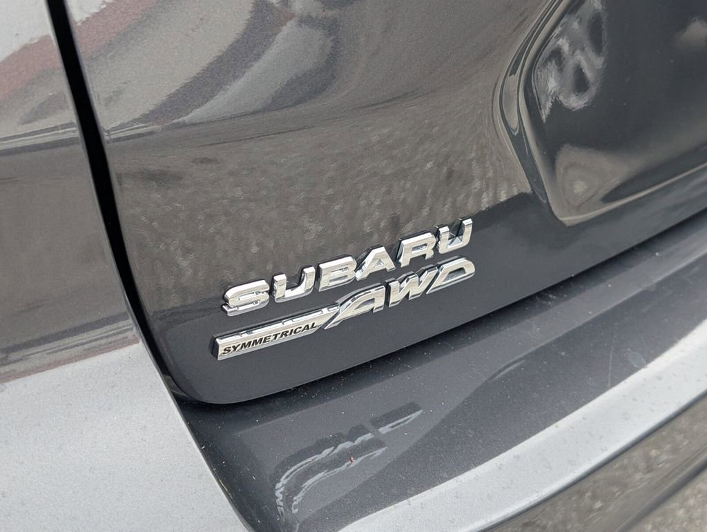 Used 2024 Subaru Crosstrek 2.0i Premium image 14