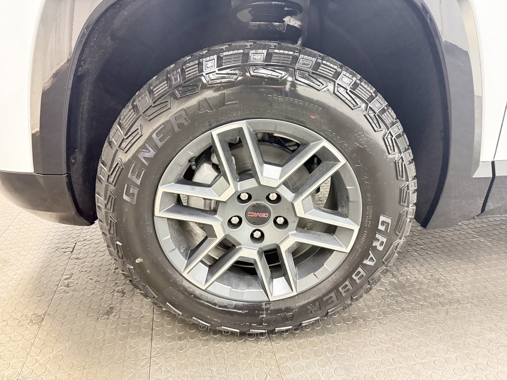 New 2026 GMC Terrain AT4 image 10