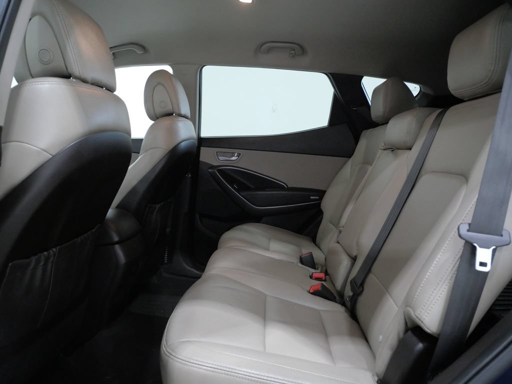 Used 2017 Hyundai Santa Fe Sport AWD/4WD image 23