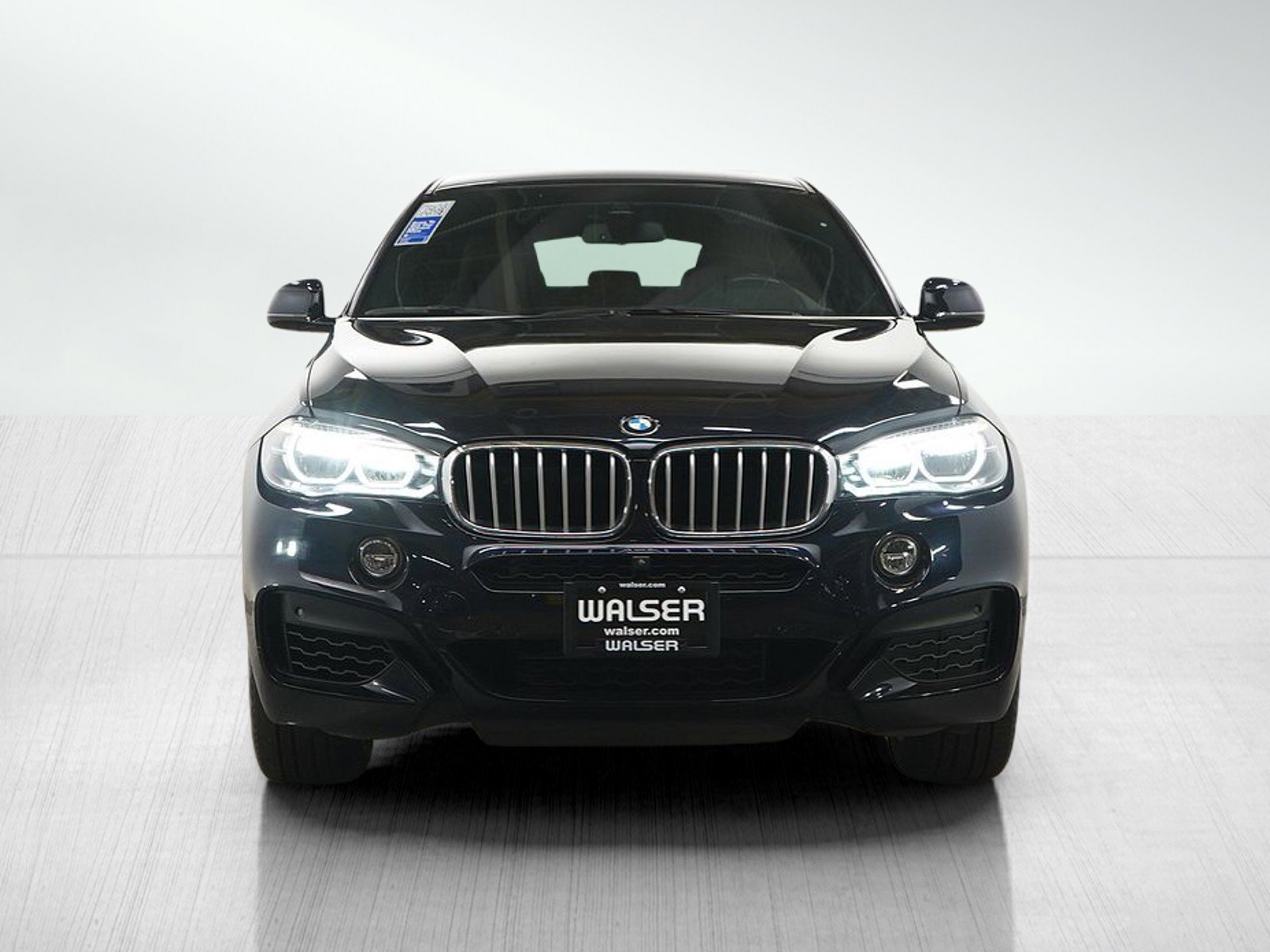 Used 2019 BMW X6 xDrive50i w/ M Sport Package AWD/4WD image 8