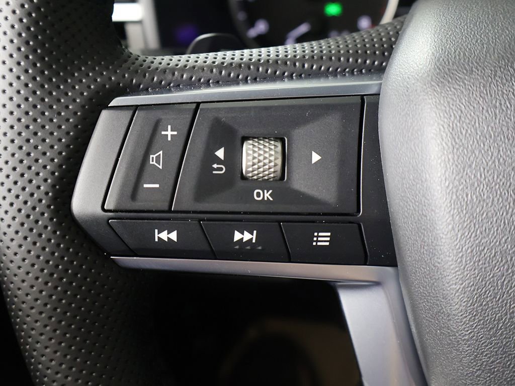 New 2026 Mitsubishi Outlander LE image 41