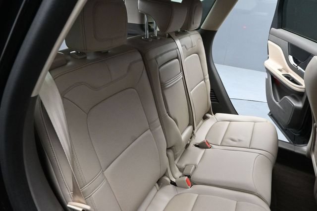 Certified 2023 Lincoln Corsair Reserve AWD/4WD image 24