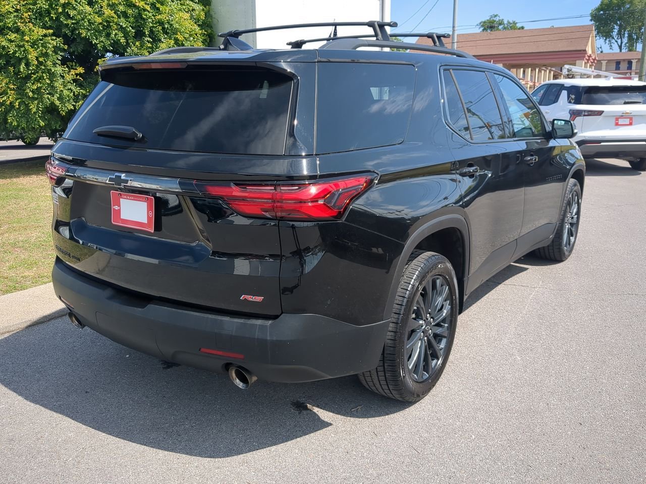 Used 2023 Chevrolet Traverse RS w/ LPO, Floor Liner Package AWD/4WD image 8
