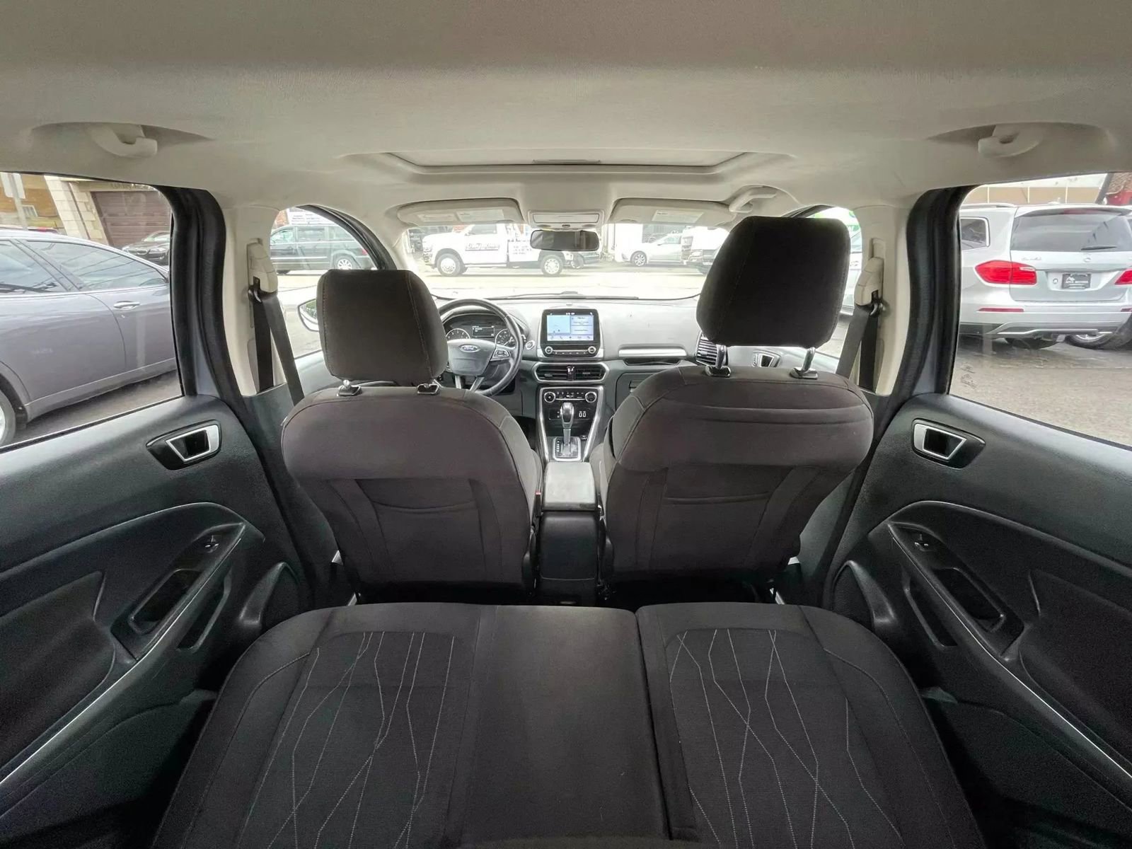 Used 2018 Ford EcoSport SE w/ SE Convenience Package image 20