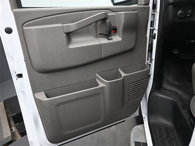 Used 2024 Chevrolet Express 2500 w/ Driver Convenience Package image 12