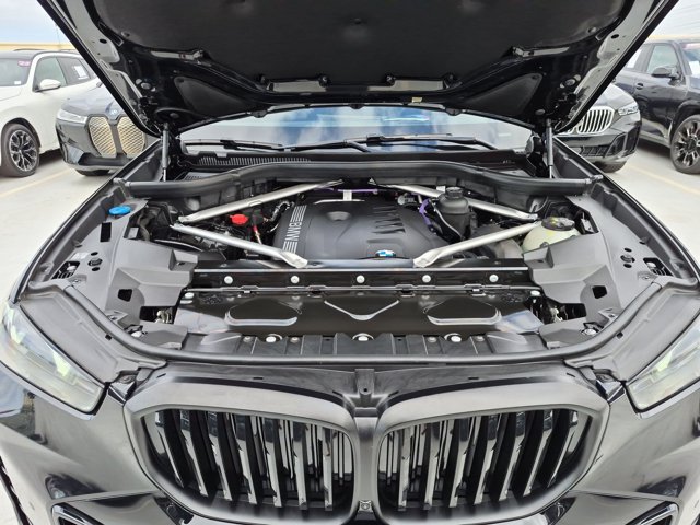 Used 2026 BMW X5 xDrive40i w/ Executive Package AWD/4WD image 25