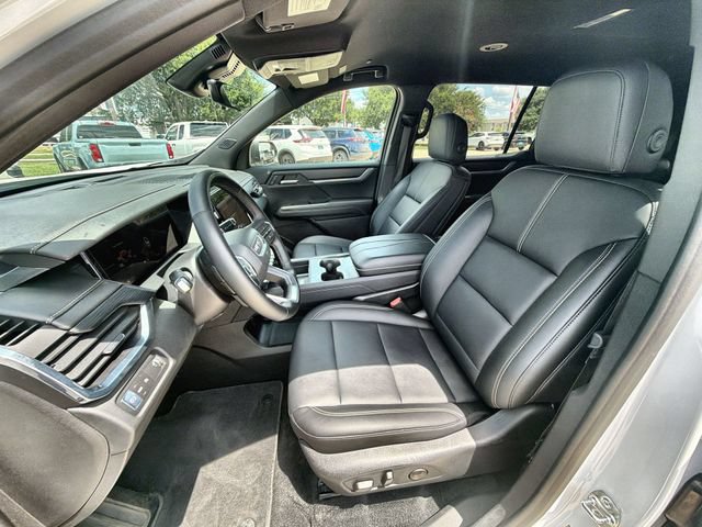 Certified 2026 GMC Acadia Elevation w/ Elevation Premium Package FWD image 18