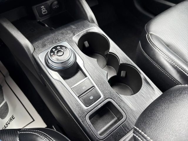 Used 2025 Ford Escape Platinum image 21