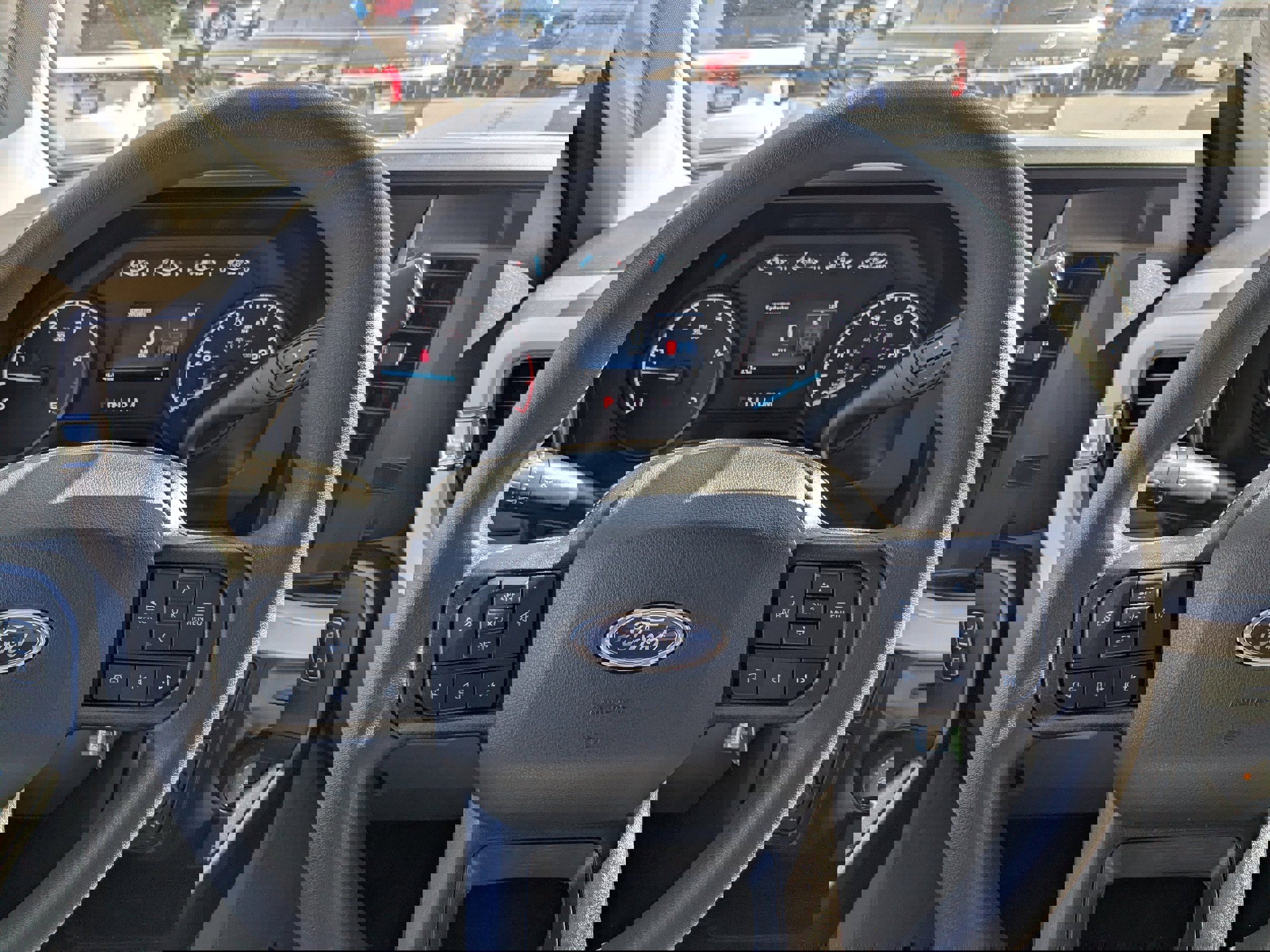 New 2025 Ford F250 XLT w/ F-250 >10K GVWR Package image 15