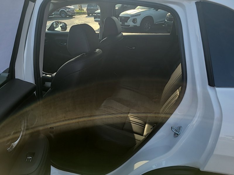 Used 2025 Honda HR-V EX-L image 12