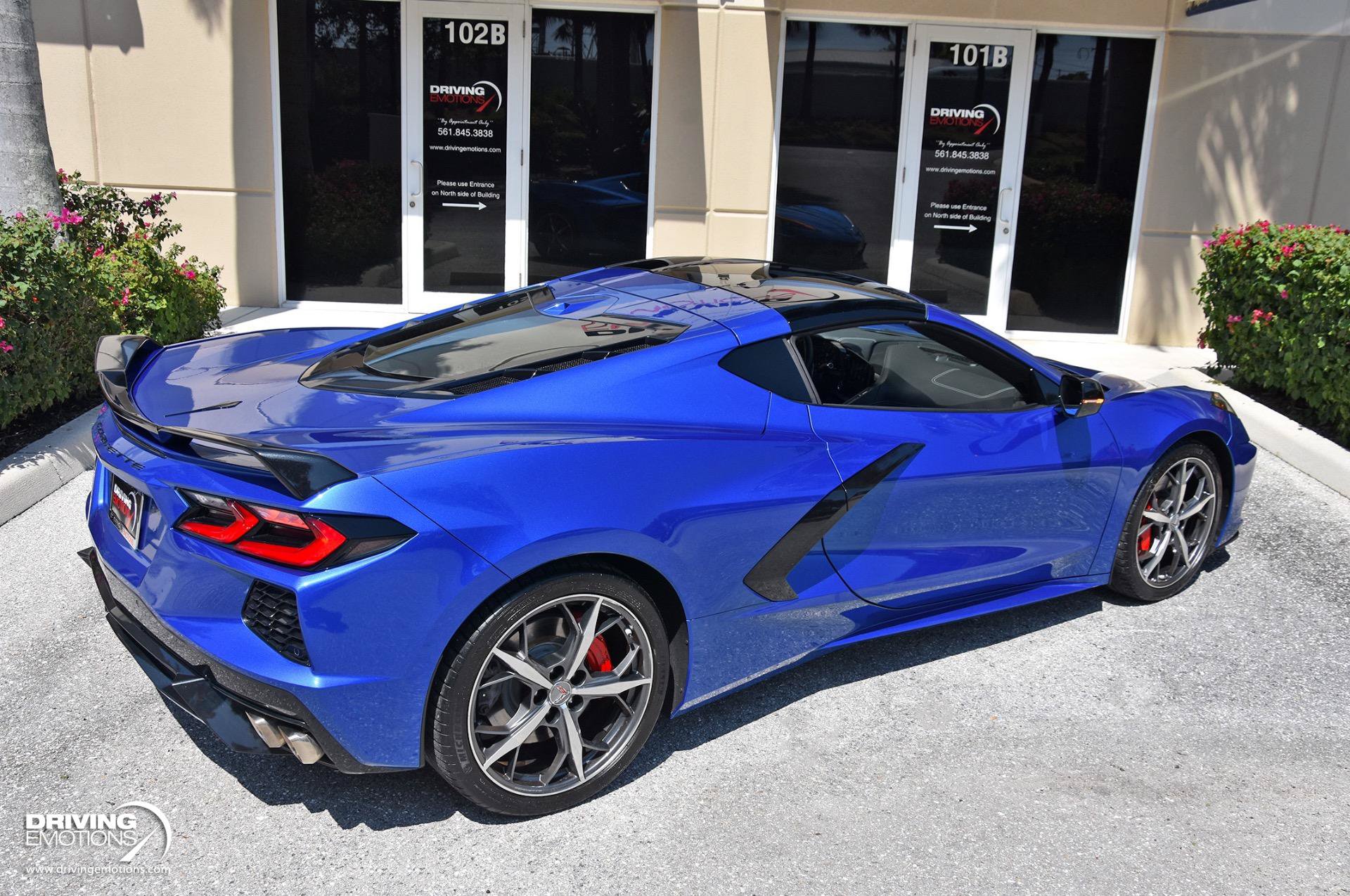 Used 2020 Chevrolet Corvette Stingray Premium Cpe w/ 3LT Preferred Equipment Group RWD image 24