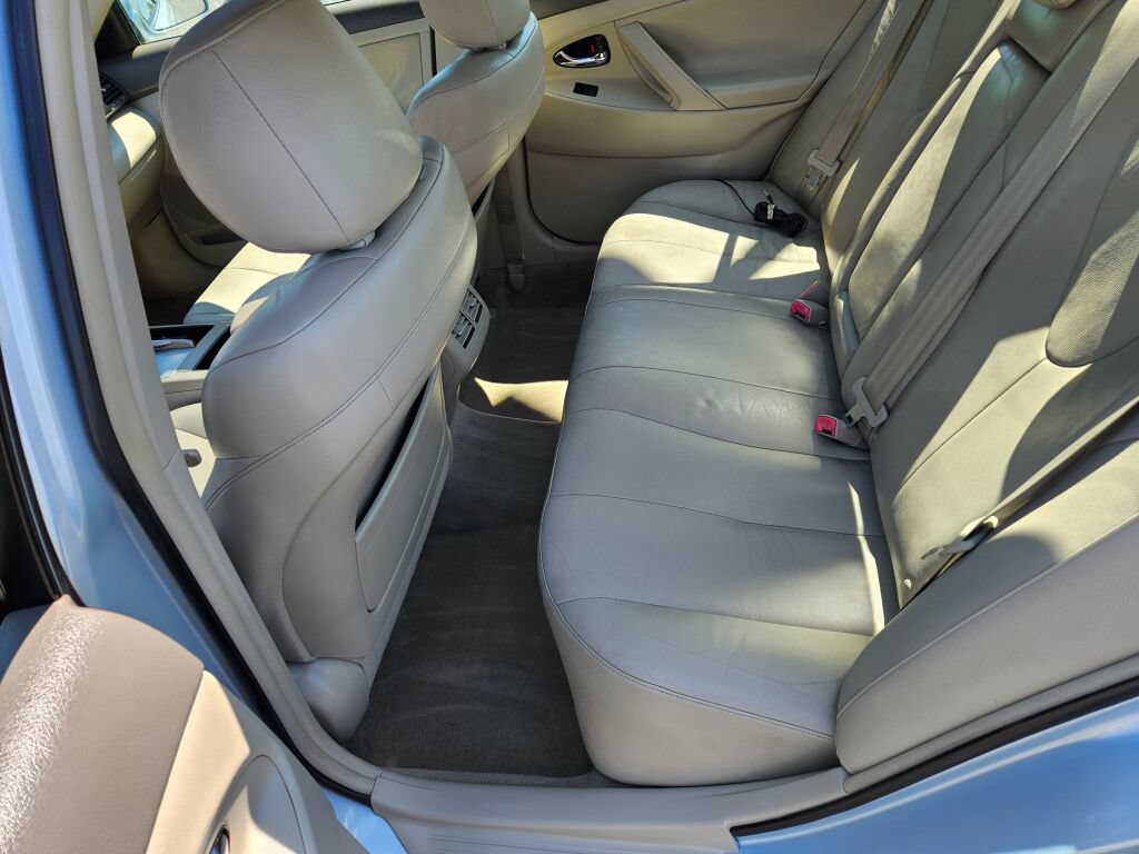 Used 2008 Toyota Camry Hybrid FWD image 11