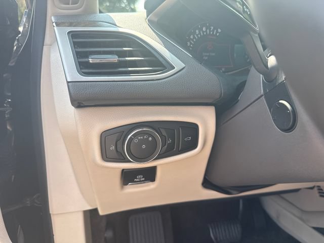 Used 2018 Lincoln MKZ Select w/ Select Plus Package AWD/4WD image 31
