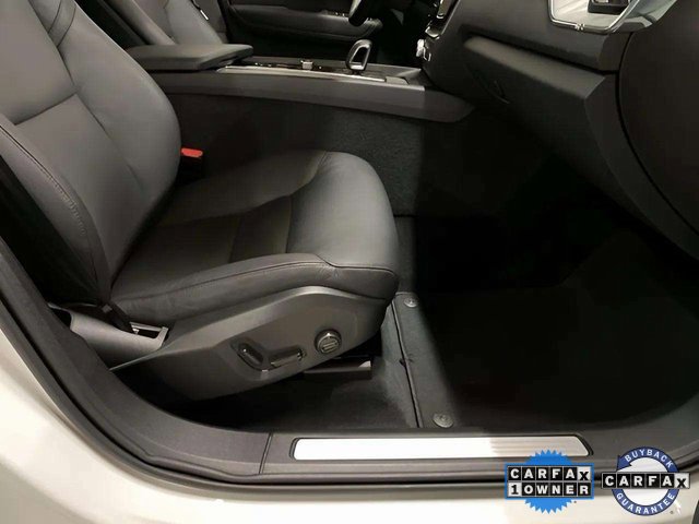 Used 2025 Volvo XC60 B5 Plus image 83