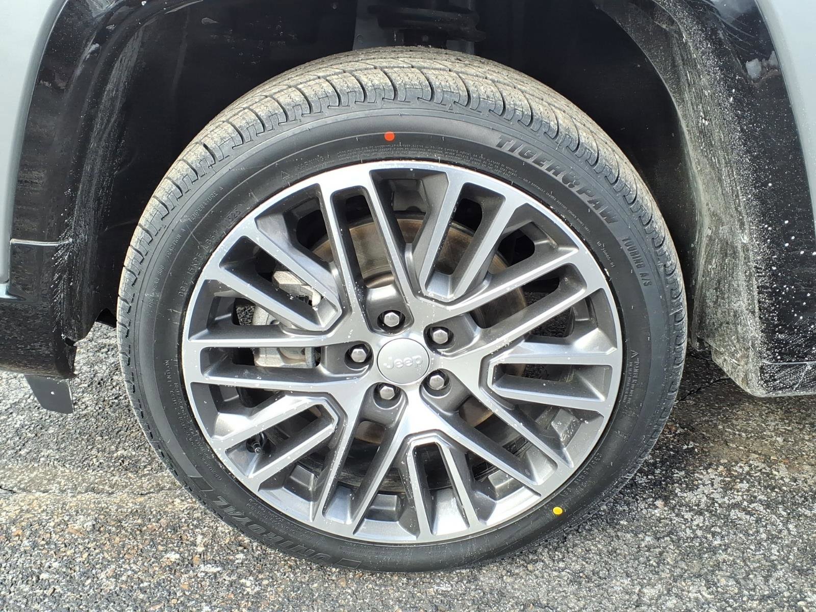 Certified 2023 Jeep Compass Limited w/ Elite Group image 6