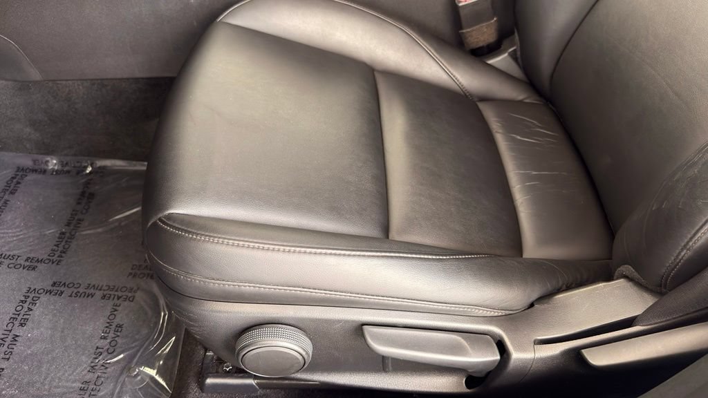 Used 2020 MAZDA MAZDA3 Hatchback FWD image 5