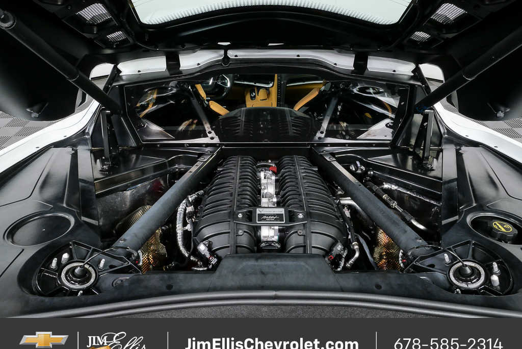 Used 2024 Chevrolet Corvette Z06 w/ Z07 Performance Package image 27