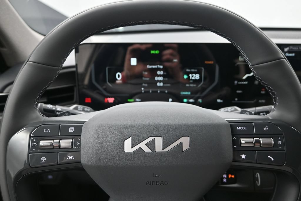 New 2026 Kia EV9 Wind AWD/4WD image 15