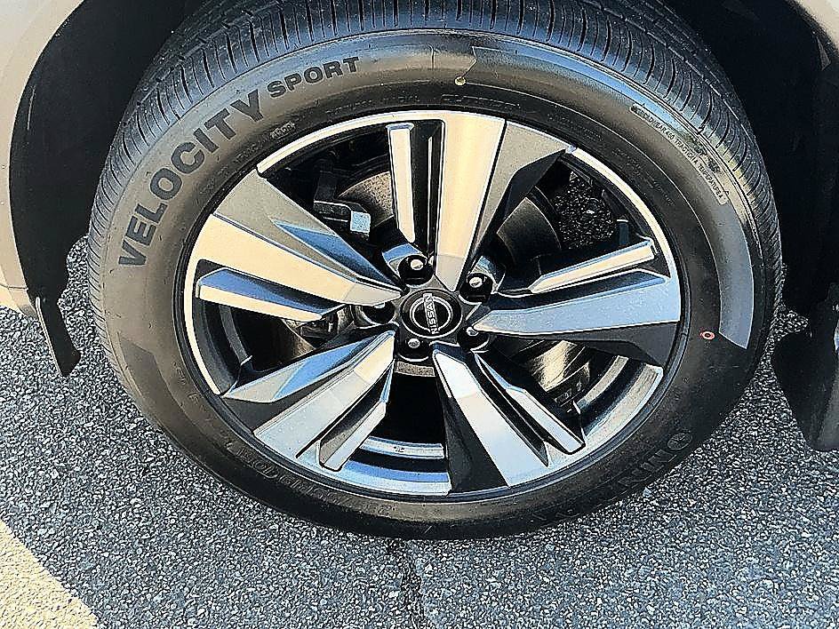 Certified 2023 Nissan Rogue SV AWD/4WD image 10