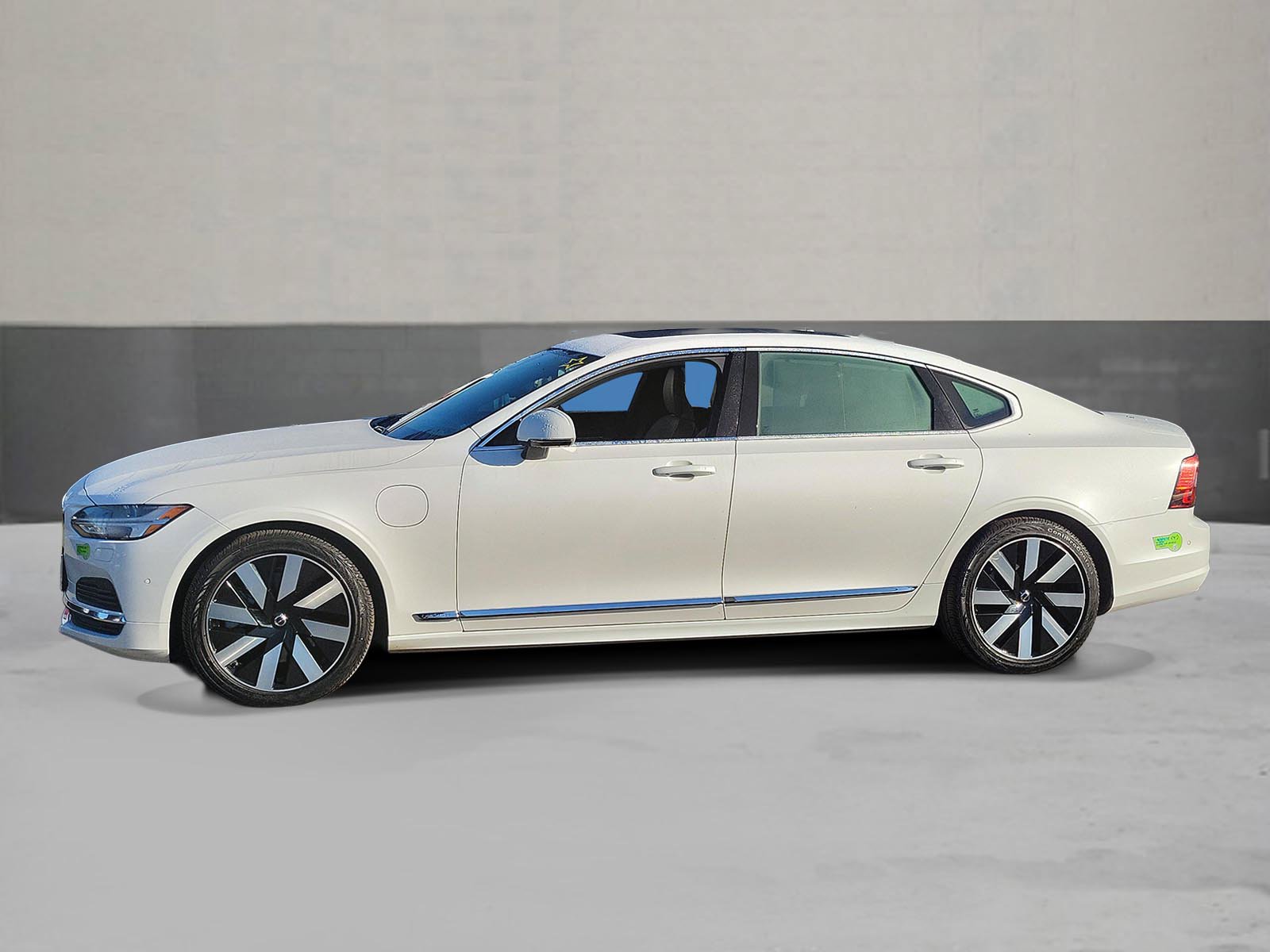 Used 2023 Volvo S90 T8 Ultimate AWD/4WD image 4