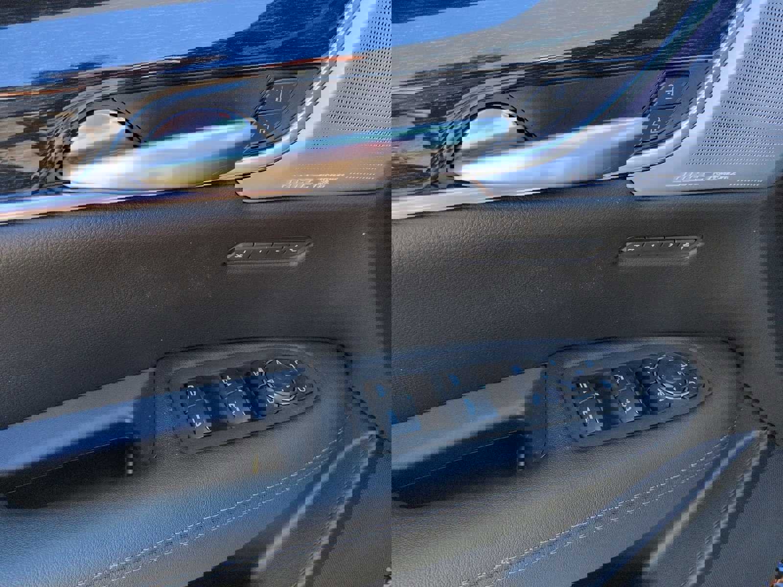 New 2026 Cadillac XT5 Premium Luxury w/ Driver Assist Package image 11