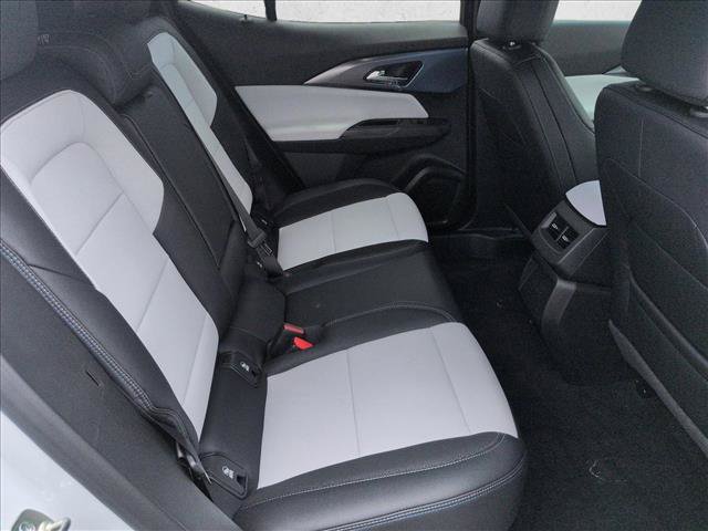 Certified 2026 Chevrolet Equinox EV LT FWD image 28