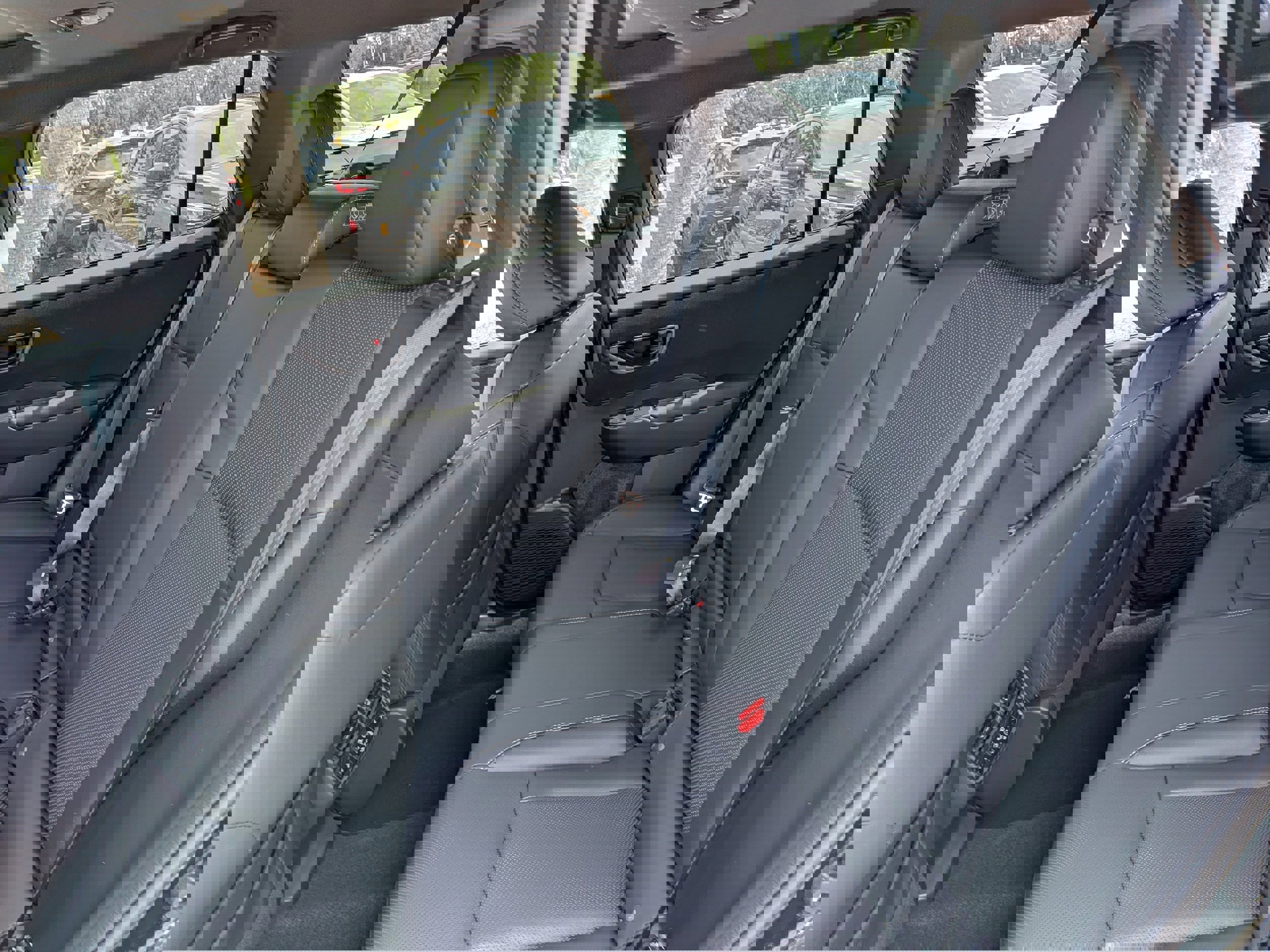 New 2026 Subaru Outback Limited AWD/4WD image 14