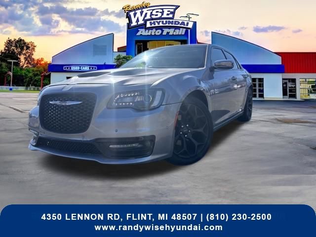 Used 2018 Chrysler 300 S w/ 300S Premium Group image 2