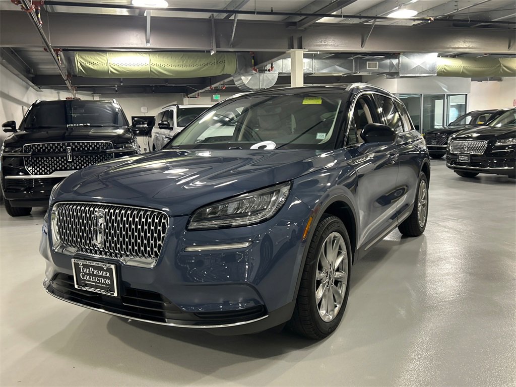 Certified 2022 Lincoln Corsair AWD w/ Premium Package image 5
